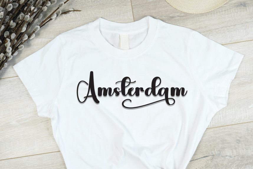 Sunshine Style Script Font preview image 2