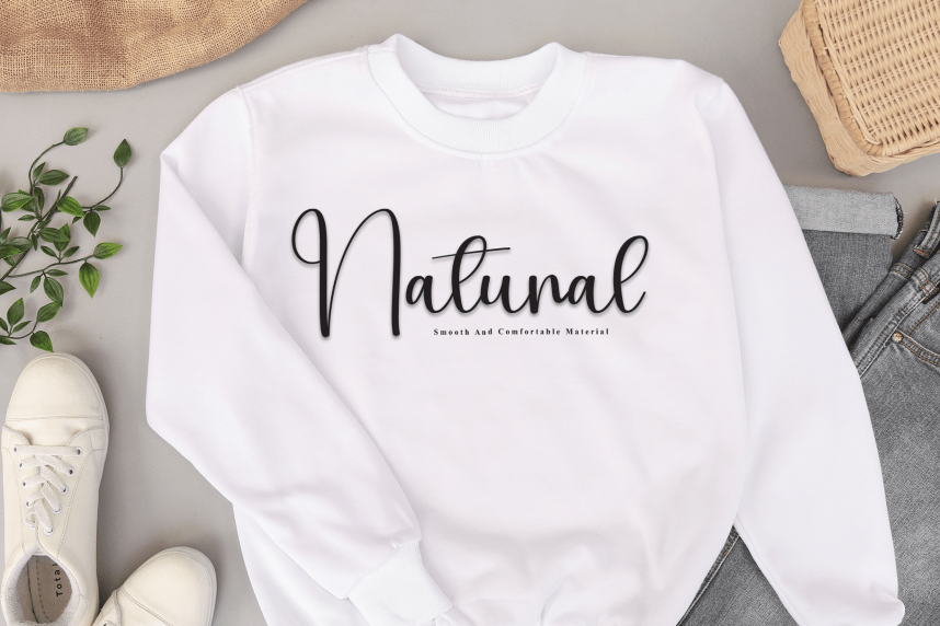 Christmas Chilly – Elegant Handwritten Font preview image 2