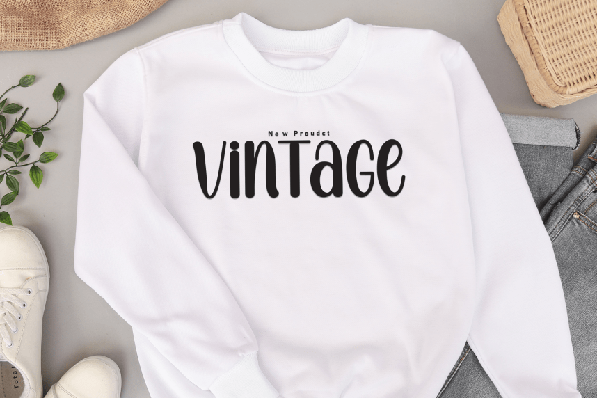 Designer Display Script Font preview image 2