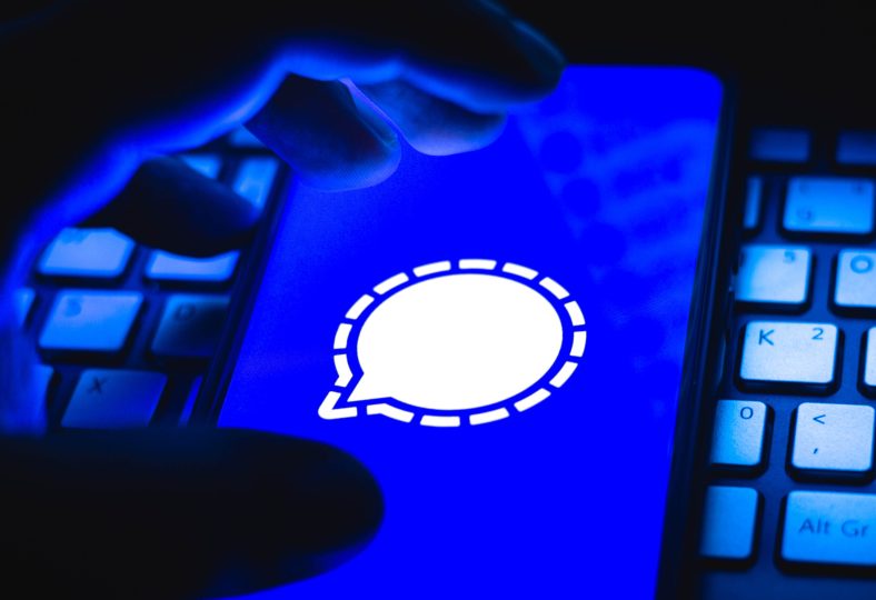 Signal is winding down plaintext SMS support in its Android app Kris Holt