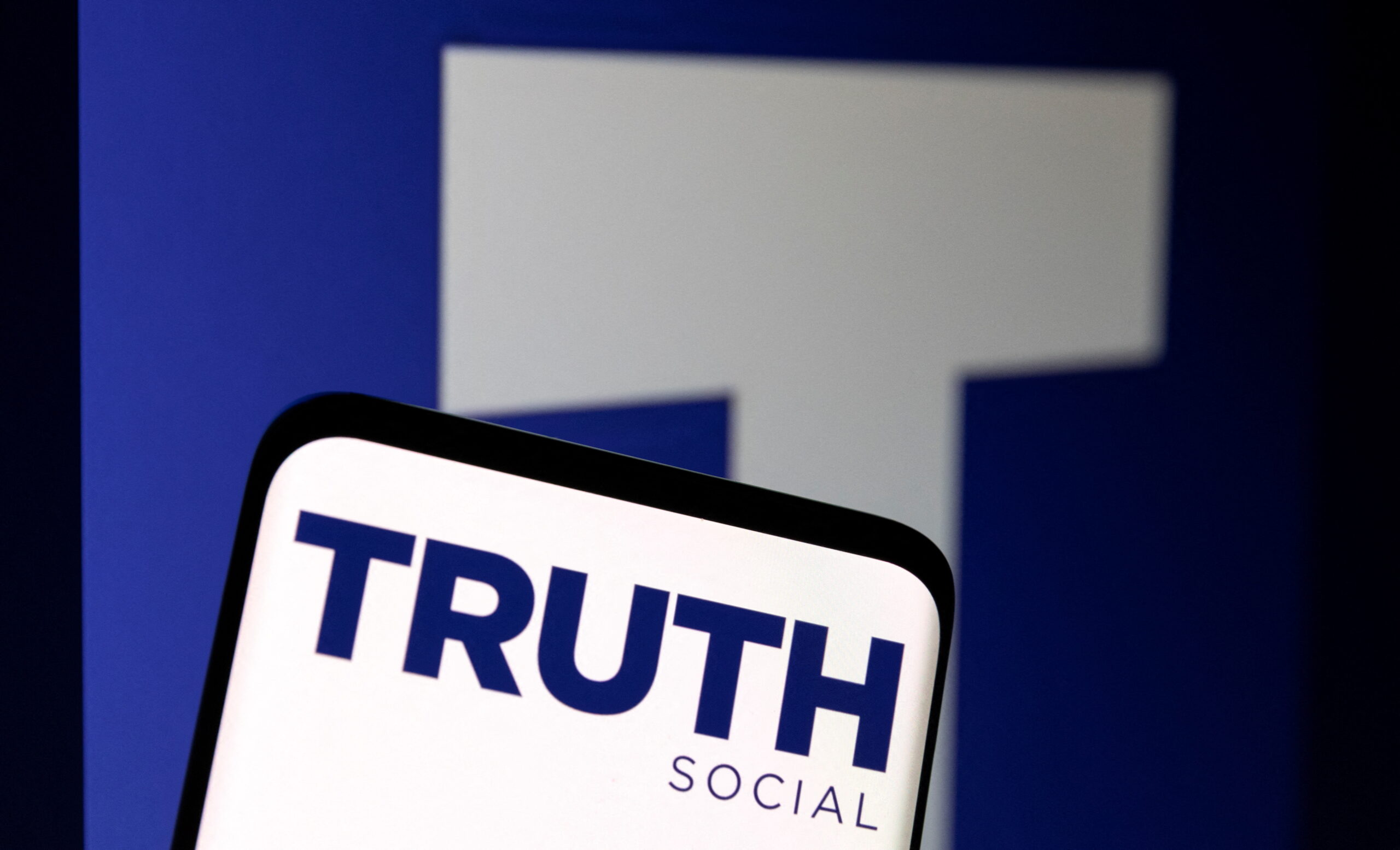 Truth Social’s inadequate moderation is keeping it off the Google Play Store Kris Holt