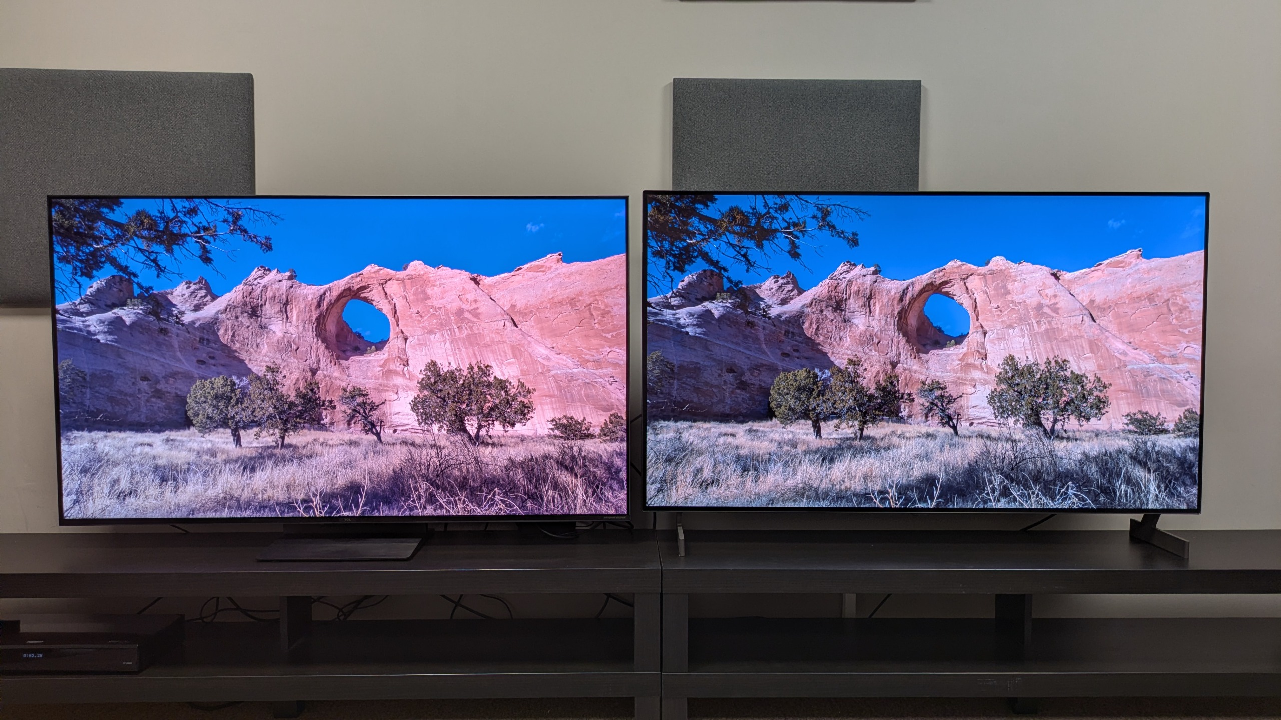 “مسابقة متقاربة”: لقد وضعت شاشة Mini-LED متوسطة المدى من TCL في مواجهة شاشة OLED ذات الأسعار المعقولة من LG وعلى الرغم من المعركة الضيقة، فأنا أعرف أي منها سأختار
