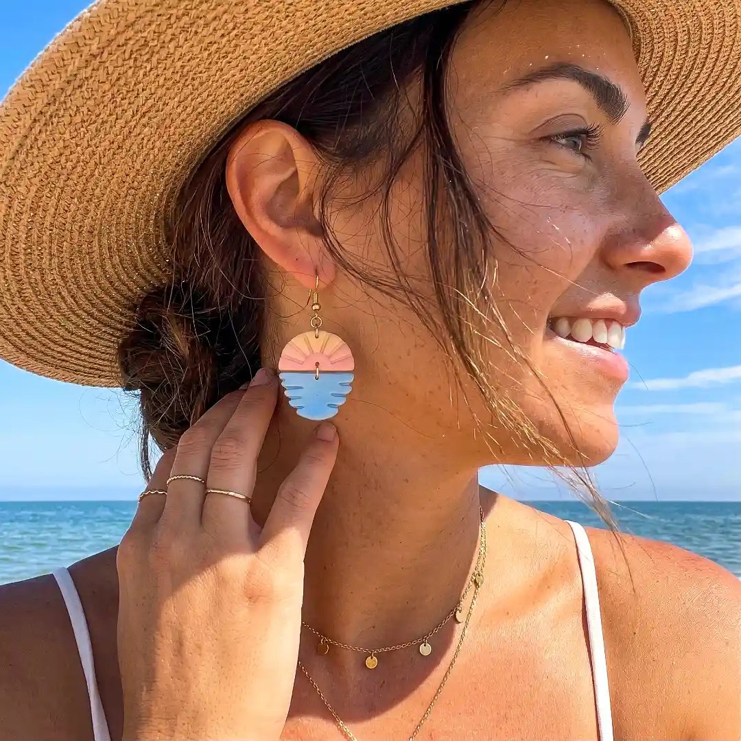 bellabelles-shop-products-coastal-dawn-sunset-clay-earrings
