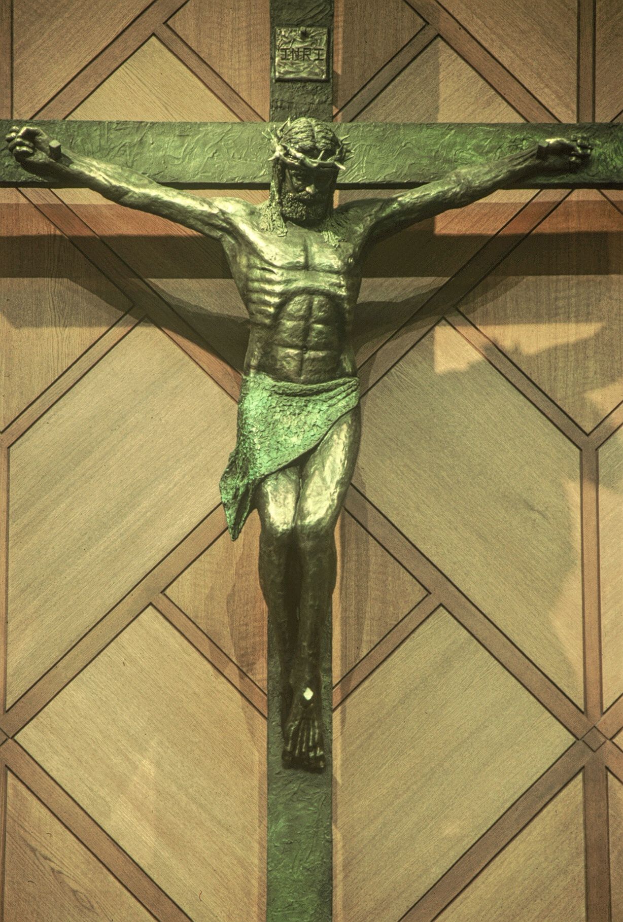 Crucifix | bronze