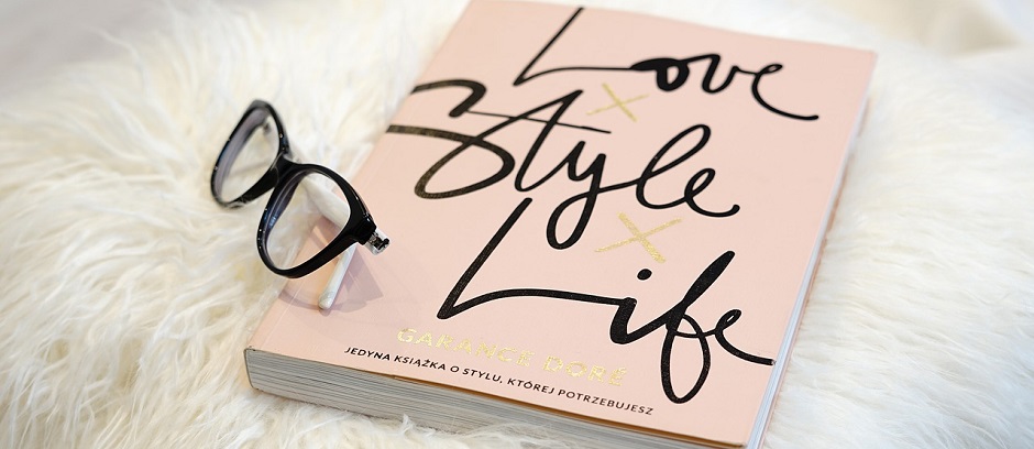 2019s alternatives to Hygge including the Dutch concept of Gezelligheid and German Gemütlichkeit