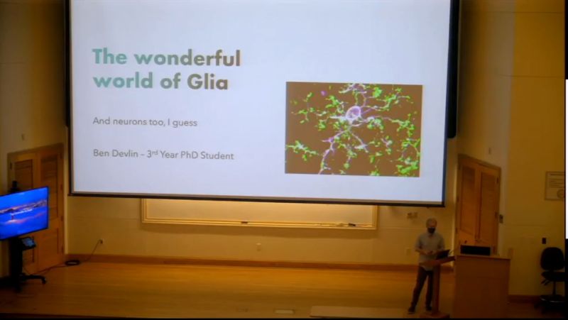 Ben Devlin Email - Amazing Gradient Design - Ultra HD