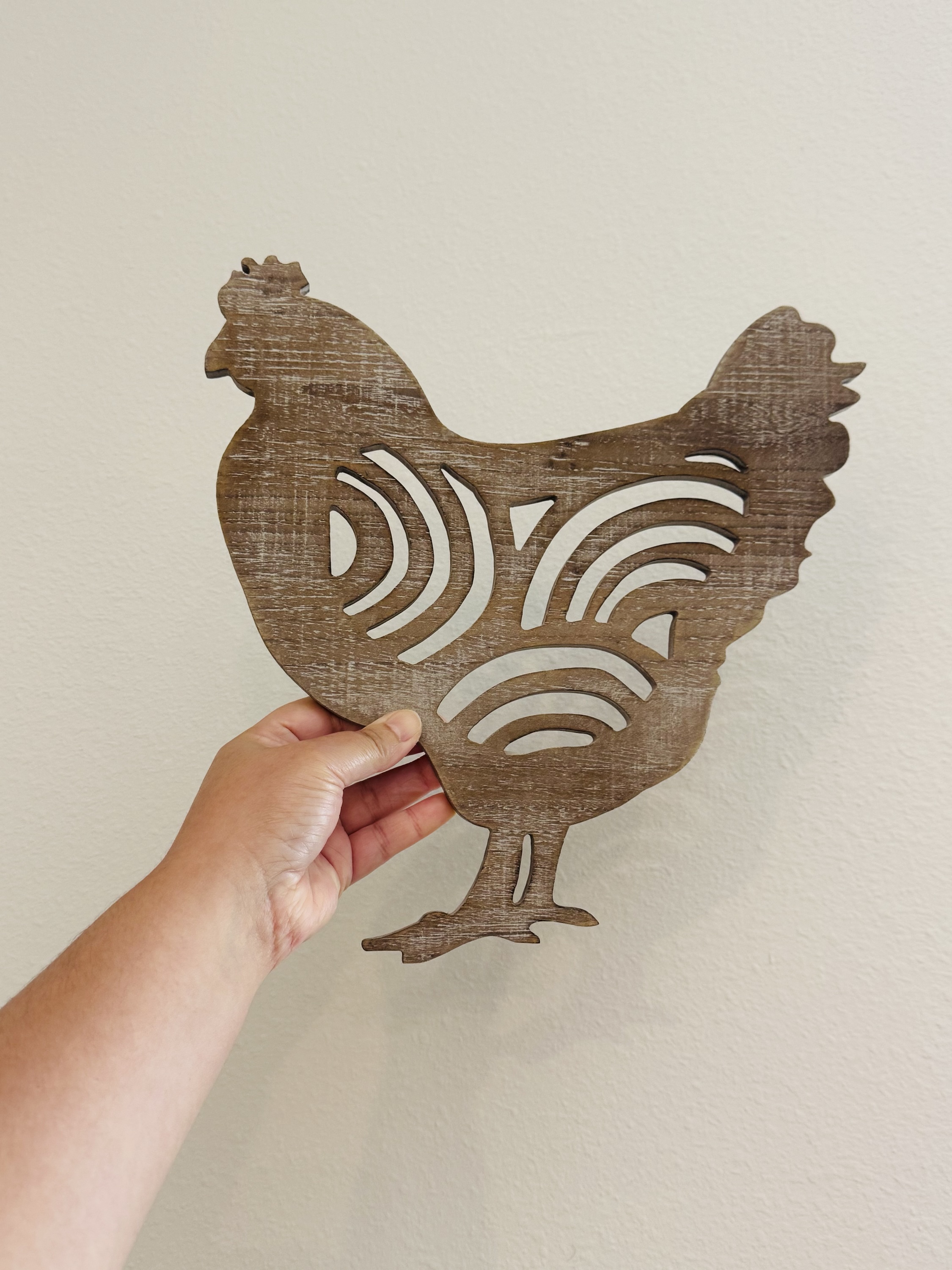 Gallina en madera