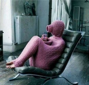 introvert_roommate_03