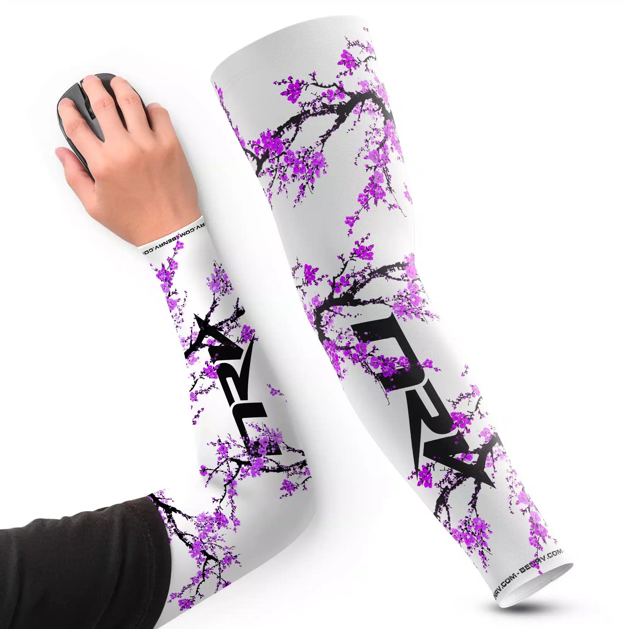 NRV Gaming Sleeve