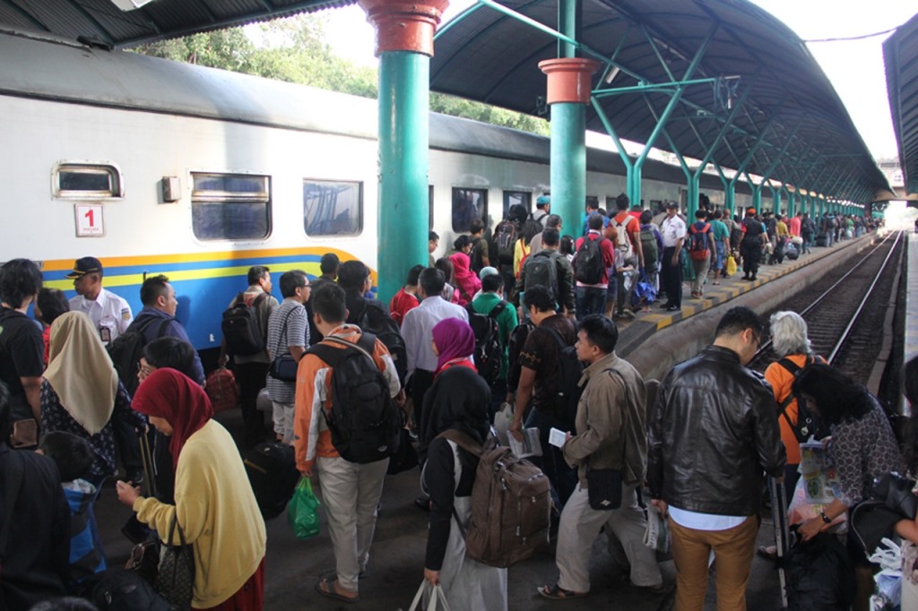 Free Gambar 7 Stasiun Kereta Api Keren Ini Wajib Disinggahi Saat Liburan Terbaru oleh Lampunghits.com