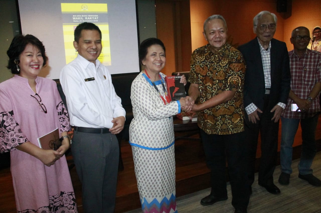 Buku September Ceriterakan Sejarah Kelam Bangsa Indonesia – Beritalima.com