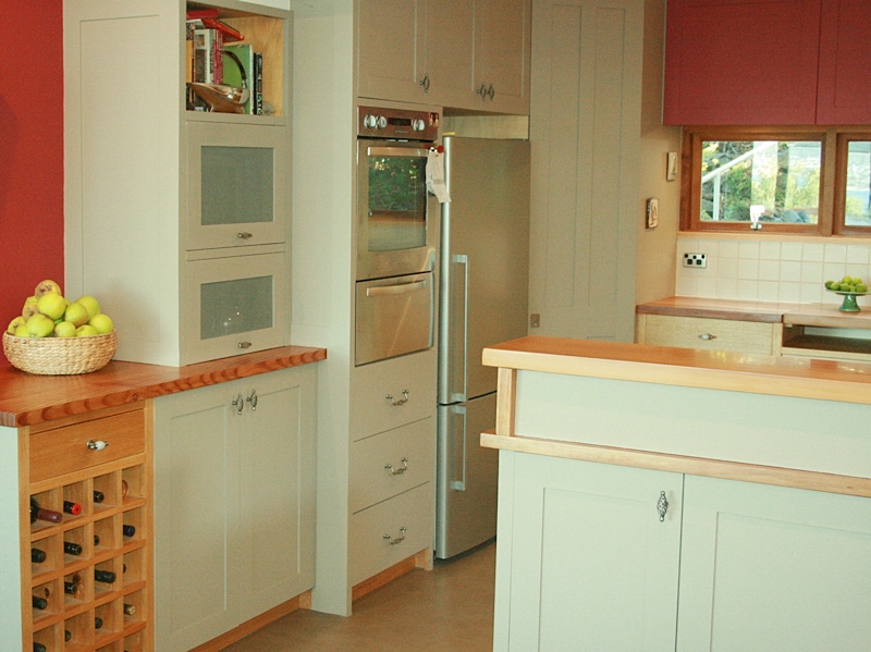 A kitchen by southern Tasmanian cabinetmaker, Bernd Farasin, Bruny Island.