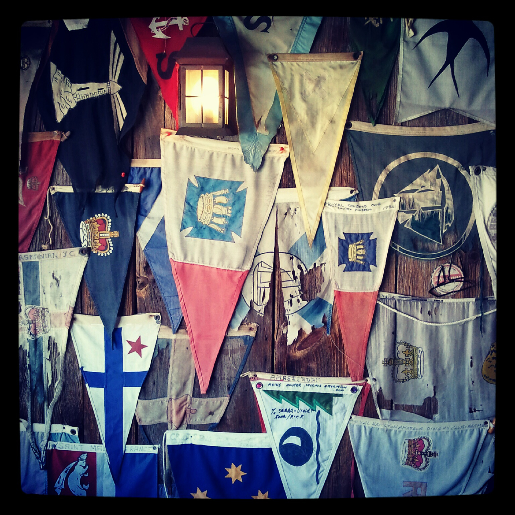 coverside_pennants