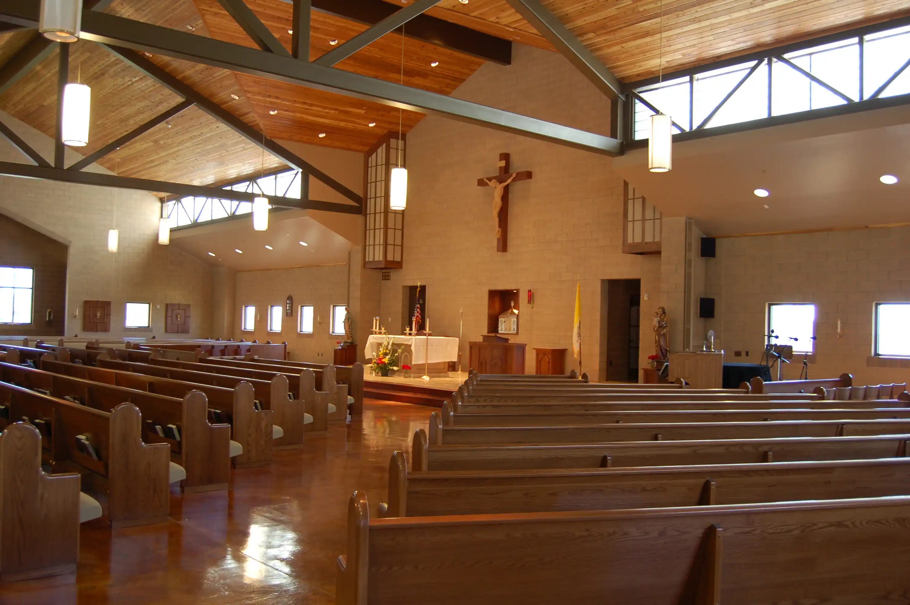 saint-james-catholic-church-bertoldi-architects