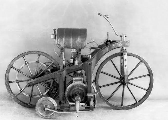 Siapa Penemu Sepeda Motor Bertuahpos