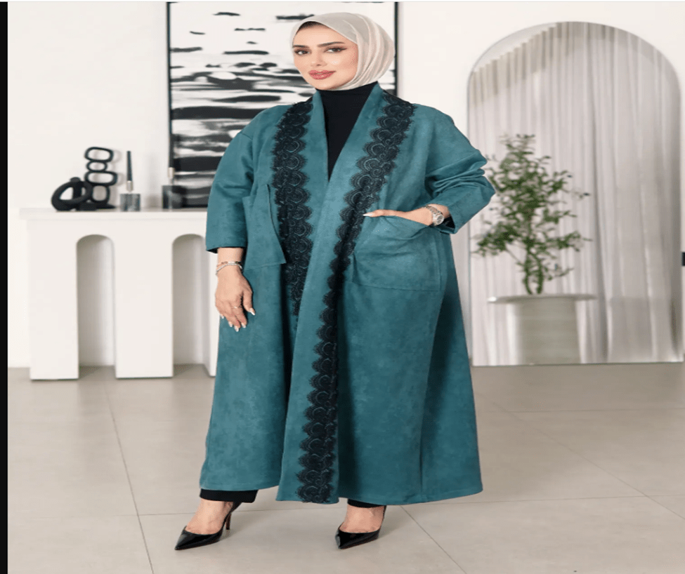 فساتين تخطف الأنظار.. وحقائب تصمد طوال العام — كل ذلك في مكان واحد! فساتين تخطف الأنظار.. وحقائب تصمد طوال العام — كل ذلك في مكان واحد!