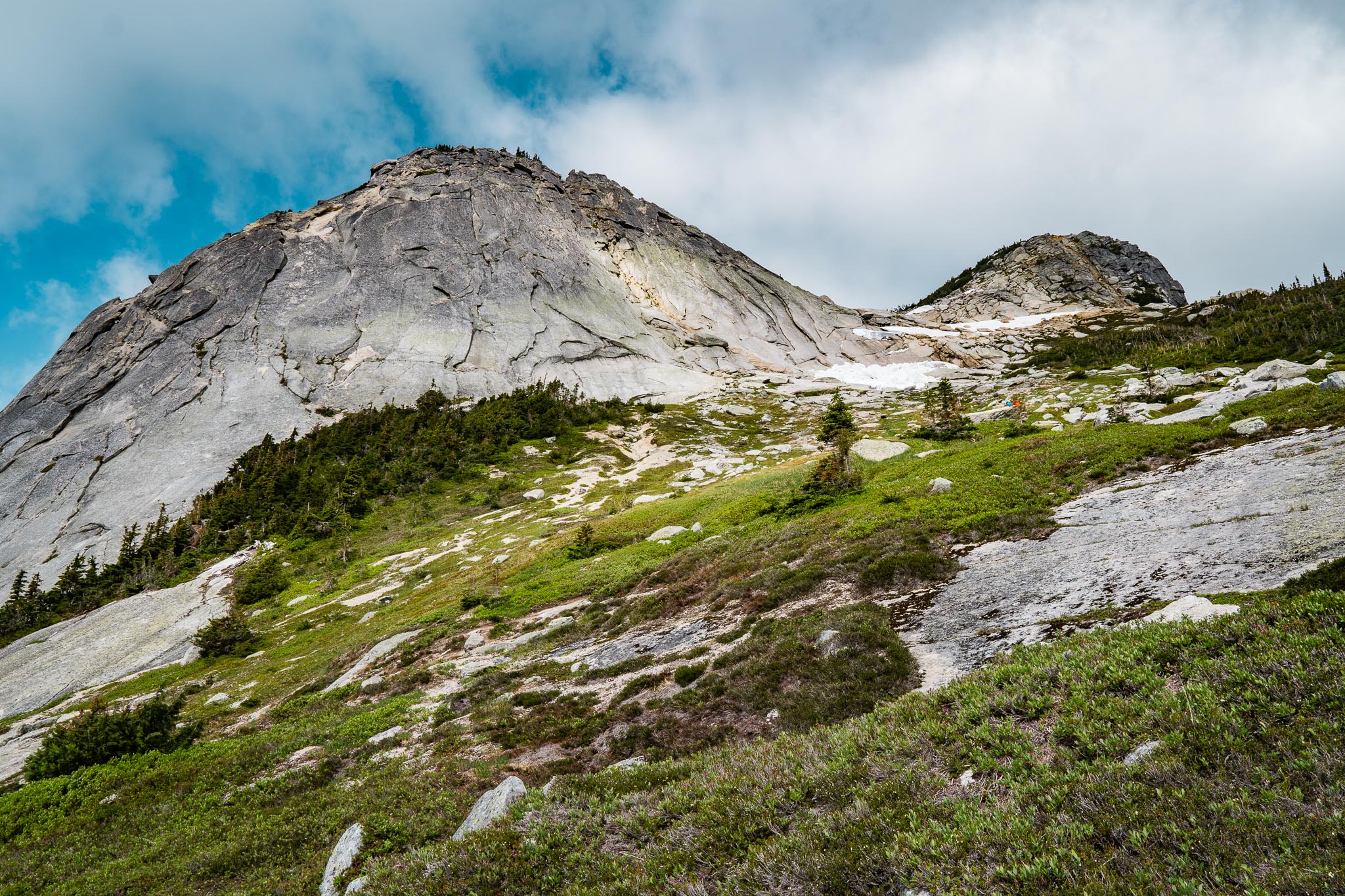 Hiking Yak Peak in the Coquihalla Recreation Area - Best Hikes BC