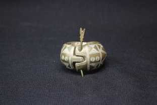 Manilla 3 African manillas are generally accepted to be open bracelets in various sizes and traded as currency from the late 15th to the early 20th centuries. Their circulation was mainly within West Africa and, in particular, in Southeastern Nigeria.