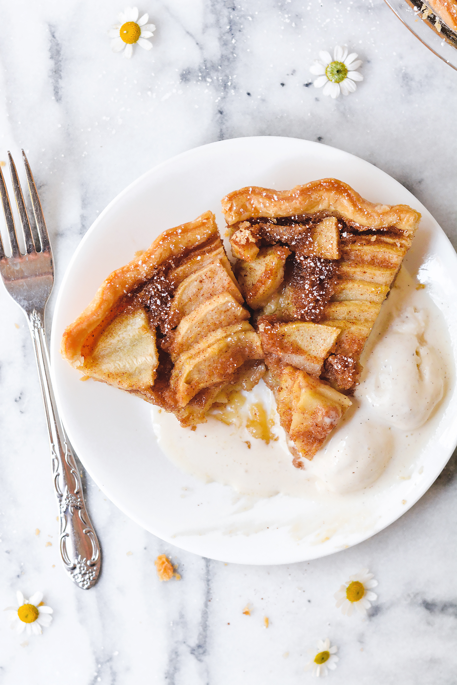 apple chess pie - bethcakes.com