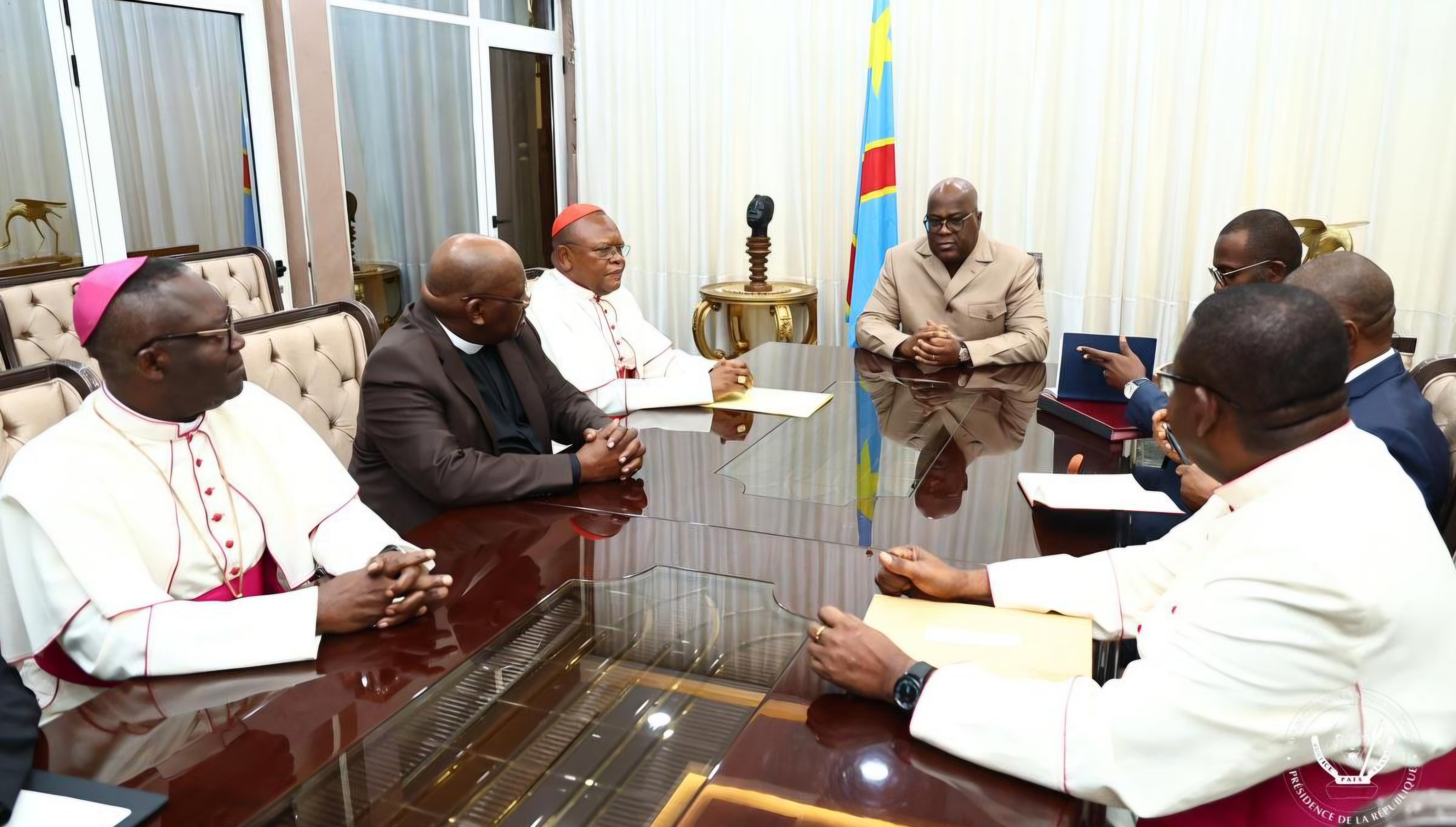 Dialogue national : Tshisekedi face au piège de l’ultimatum du 15 août