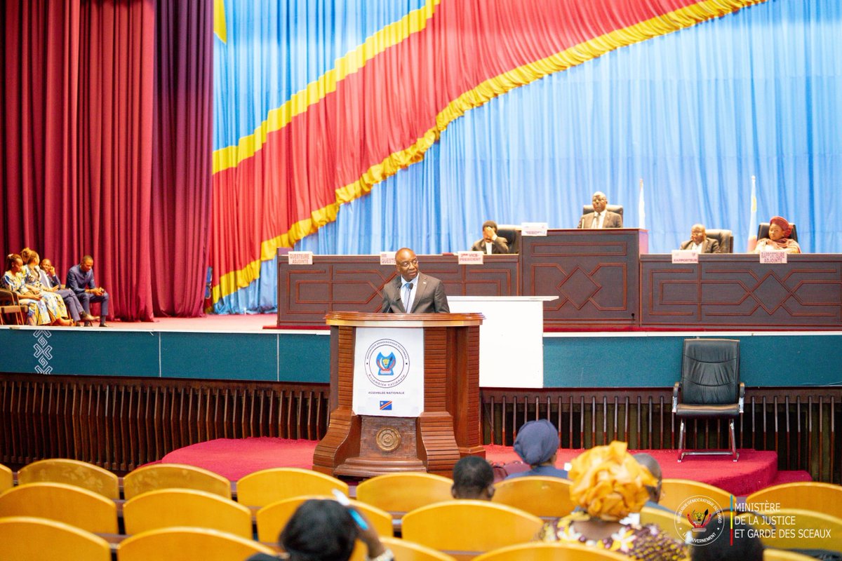 RDC : le projet de loi anticorruption de Guillaume Ngefa déclaré recevable, 144 articles renvoyés en commission
