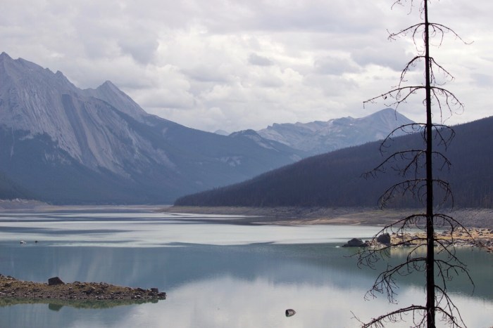 Medicine Lake, Jasper National Park