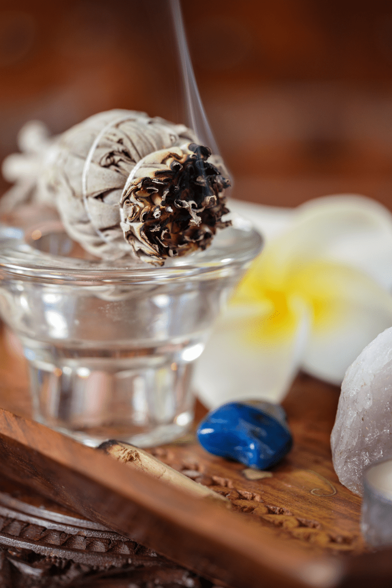 learn how to do a moon ritual create your own new or full moon ritual