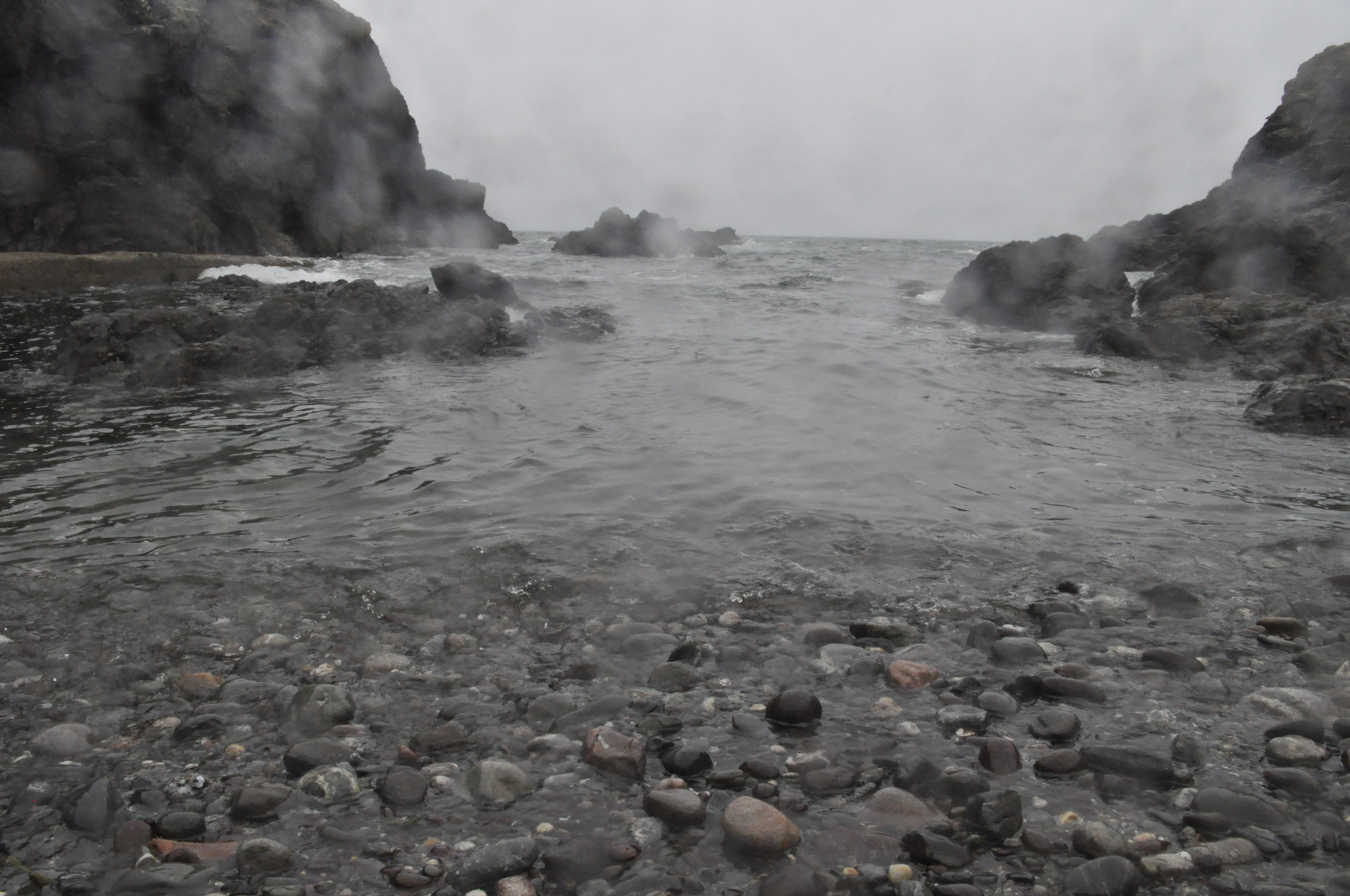 Pebble shore at Caerthillian cove, The Lizard