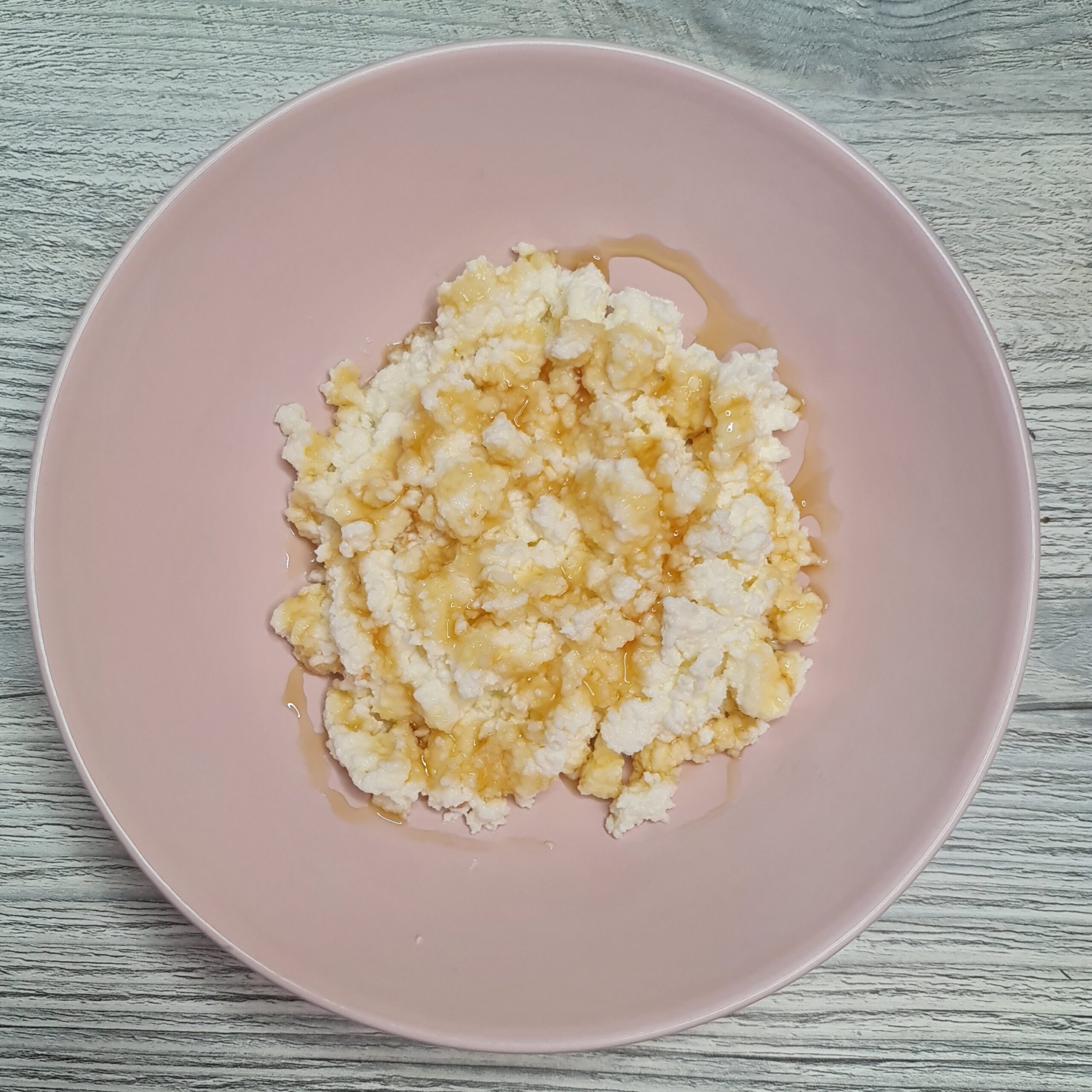 Homemade Lebanese Cottage Cheese (Arishe)