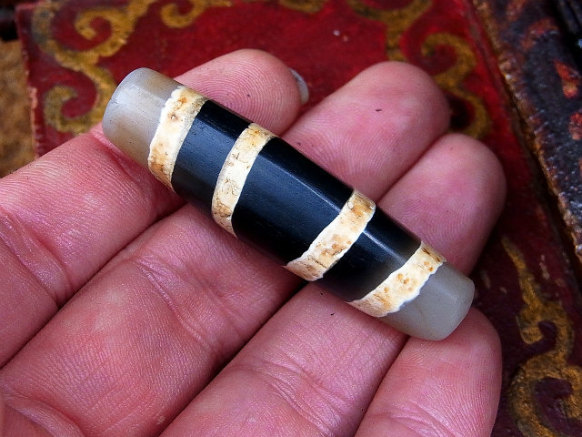 Ancient Tibetan Chung dZi bead | Beyul