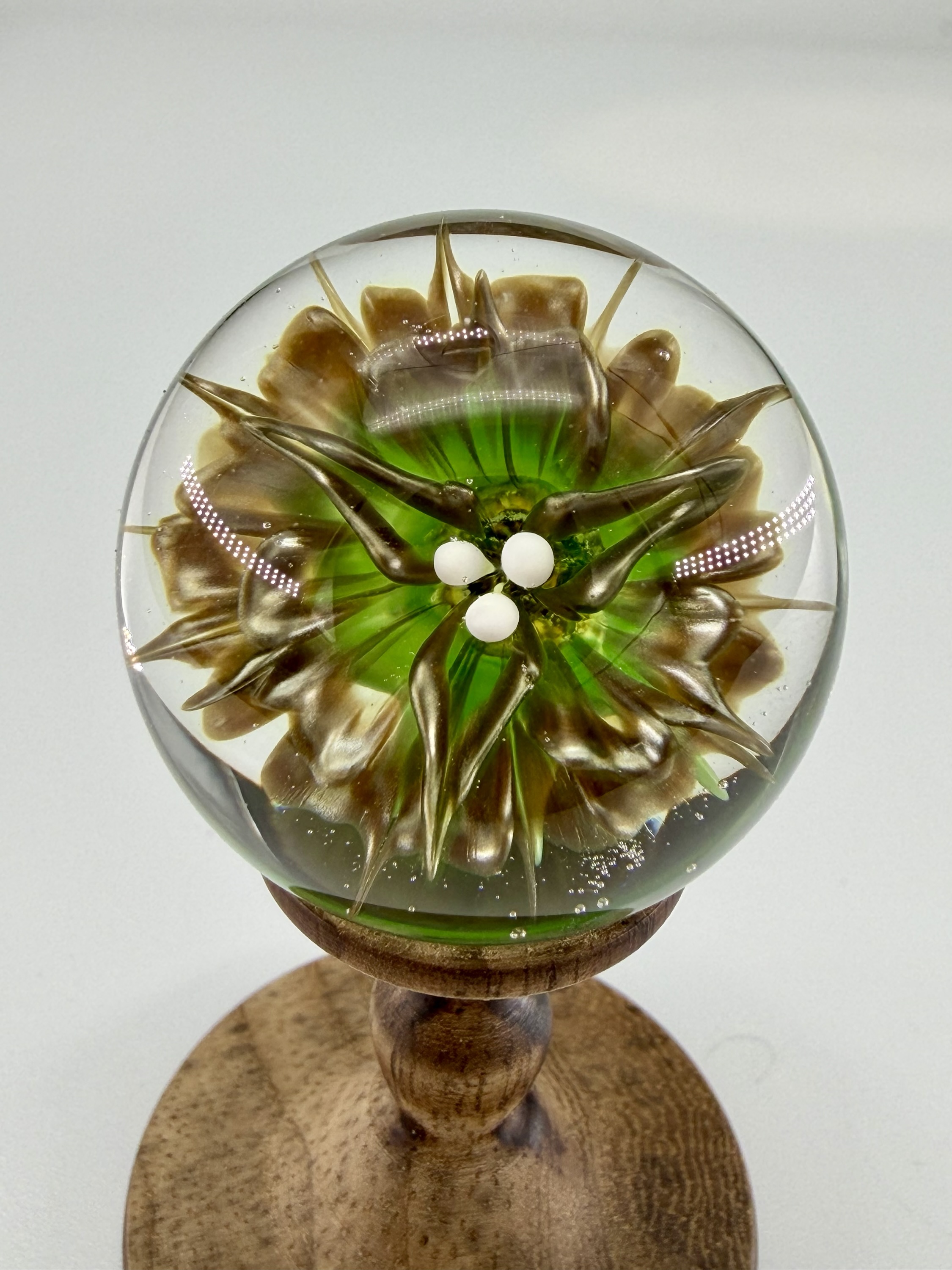 1.22 ION (Uranium) over Electrum Lily Marble