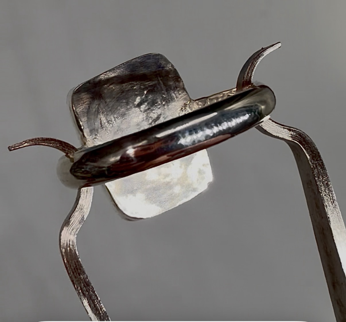 Size 7.4 .925 Silver Ring With Mexican Crazy Lace Agate