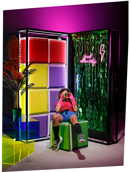 B Type Frame - Dark Design Collection - 8K Quality