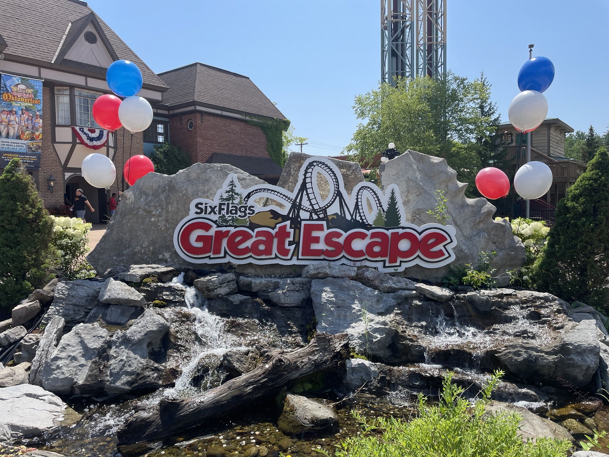 Visiting Enchanted Parks Great Escape with a Six Flags All Park