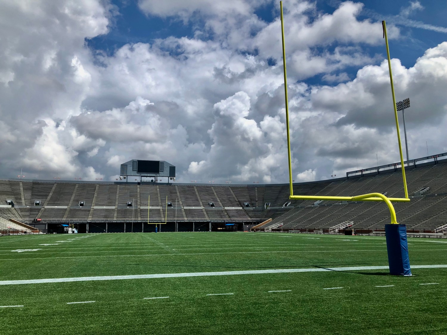 Check out these Labor day events + deals in Birmingham 2 Legion Field