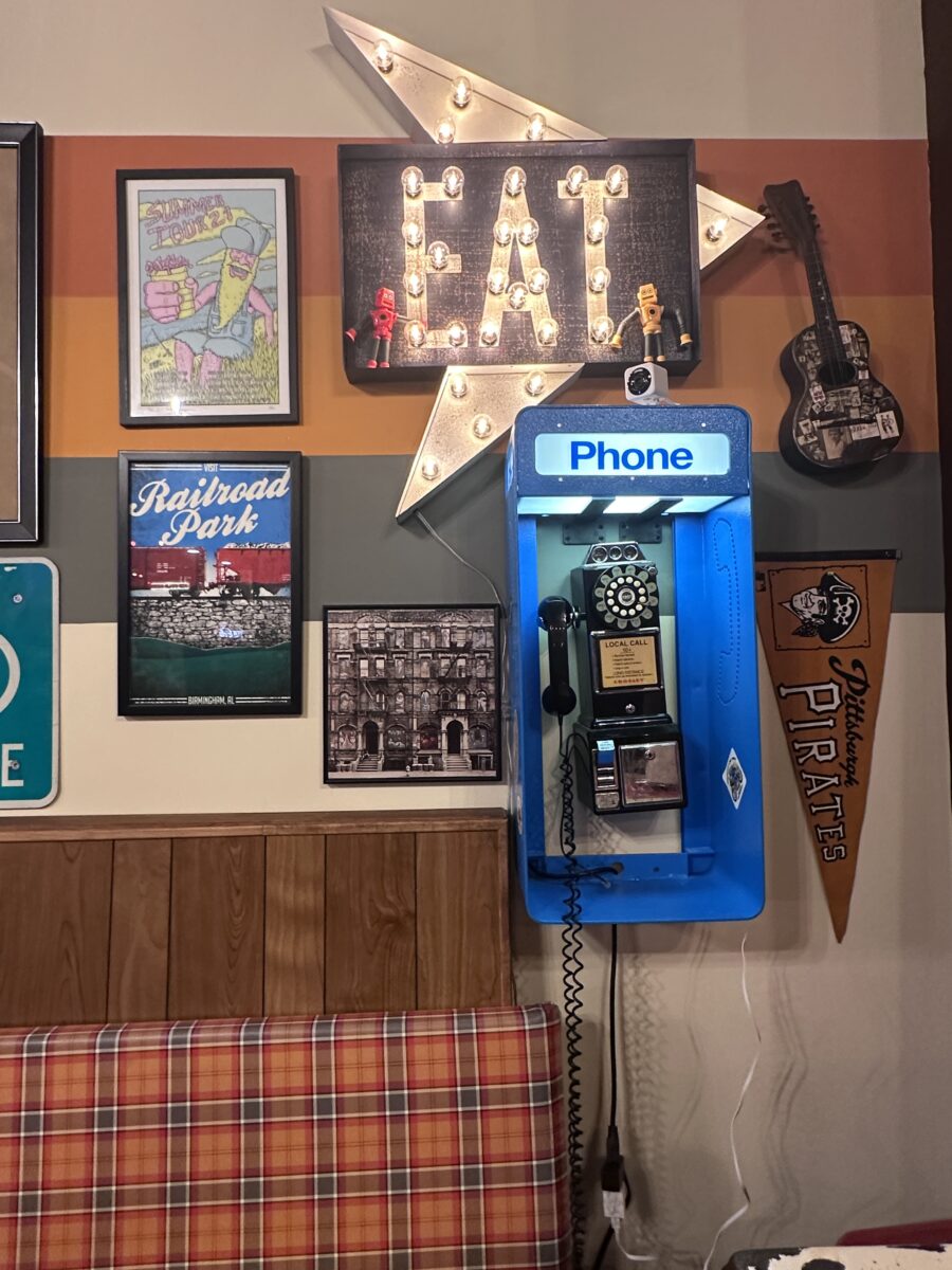IMG 9344 Whiskey Foxtrot’s new Hoover burger joint is a retro time capsule