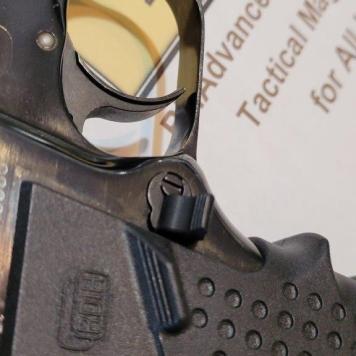 HiPower Convertible (Ambidextrous) Tactical Magazine Catch/Release for HiPower Pistols