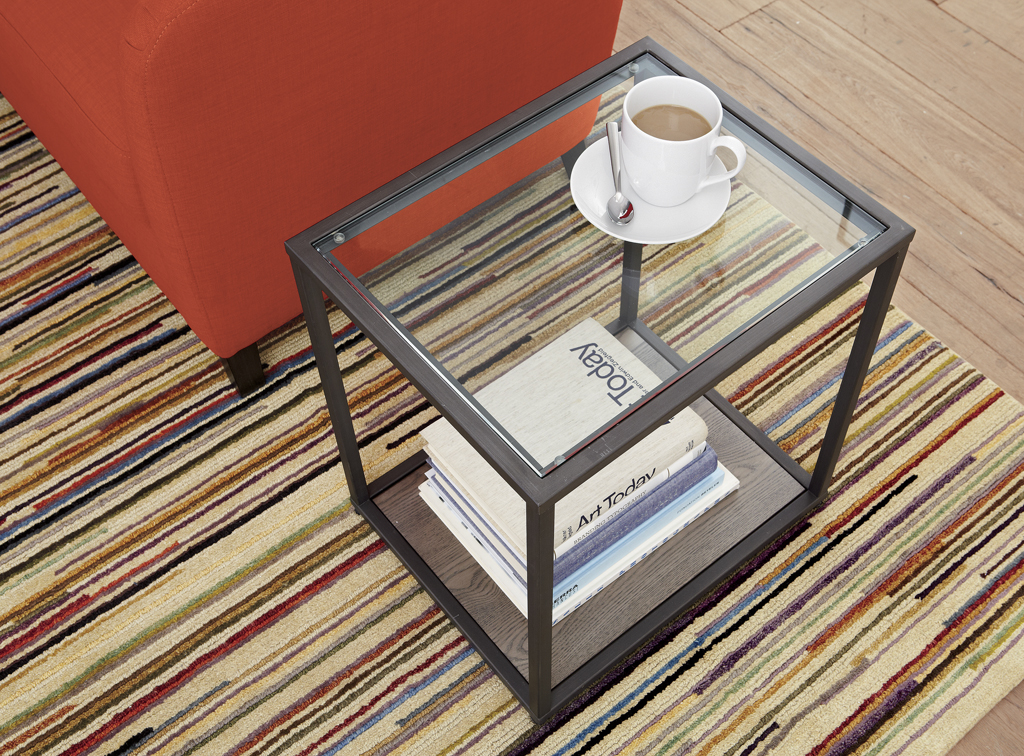 1454660533_SwitchSideTableJL15