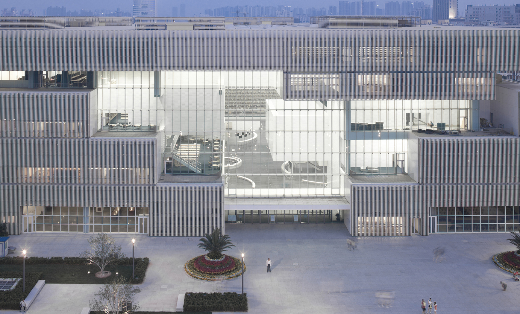Tianjin Kütüphanesi, Riken Yamamoto & Field Shop'un izniyle.