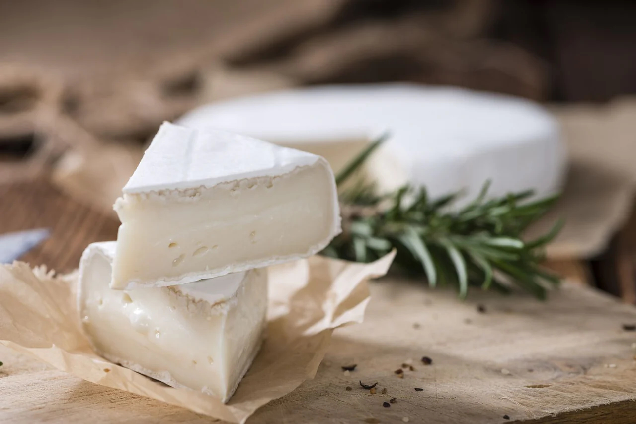 Phô mai Brie