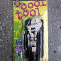 Cool Tool multitool with pouch