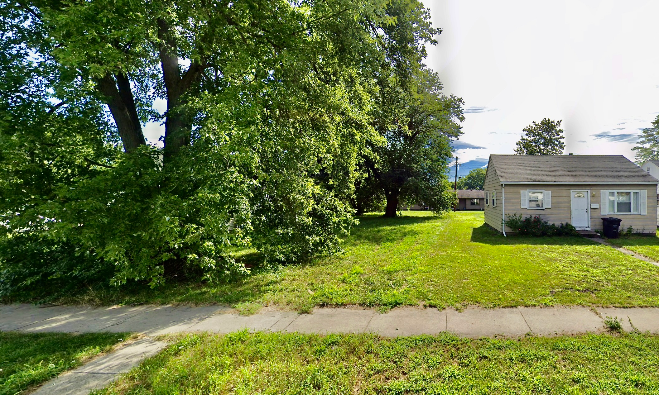 0.12 Ac (40 X 129 Sq ft.) Large Residential City Lot Close to University of Notre Dame