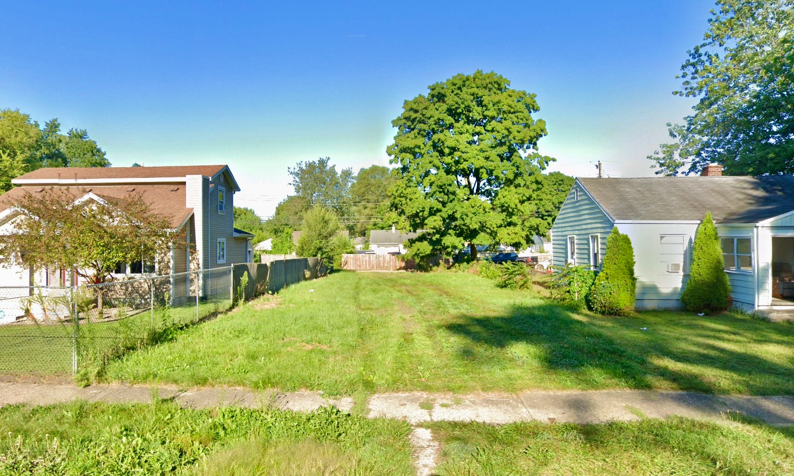 0.12 Ac (40 X 129 Sq ft) Large Residential City Lot Close to University of Notre Dame