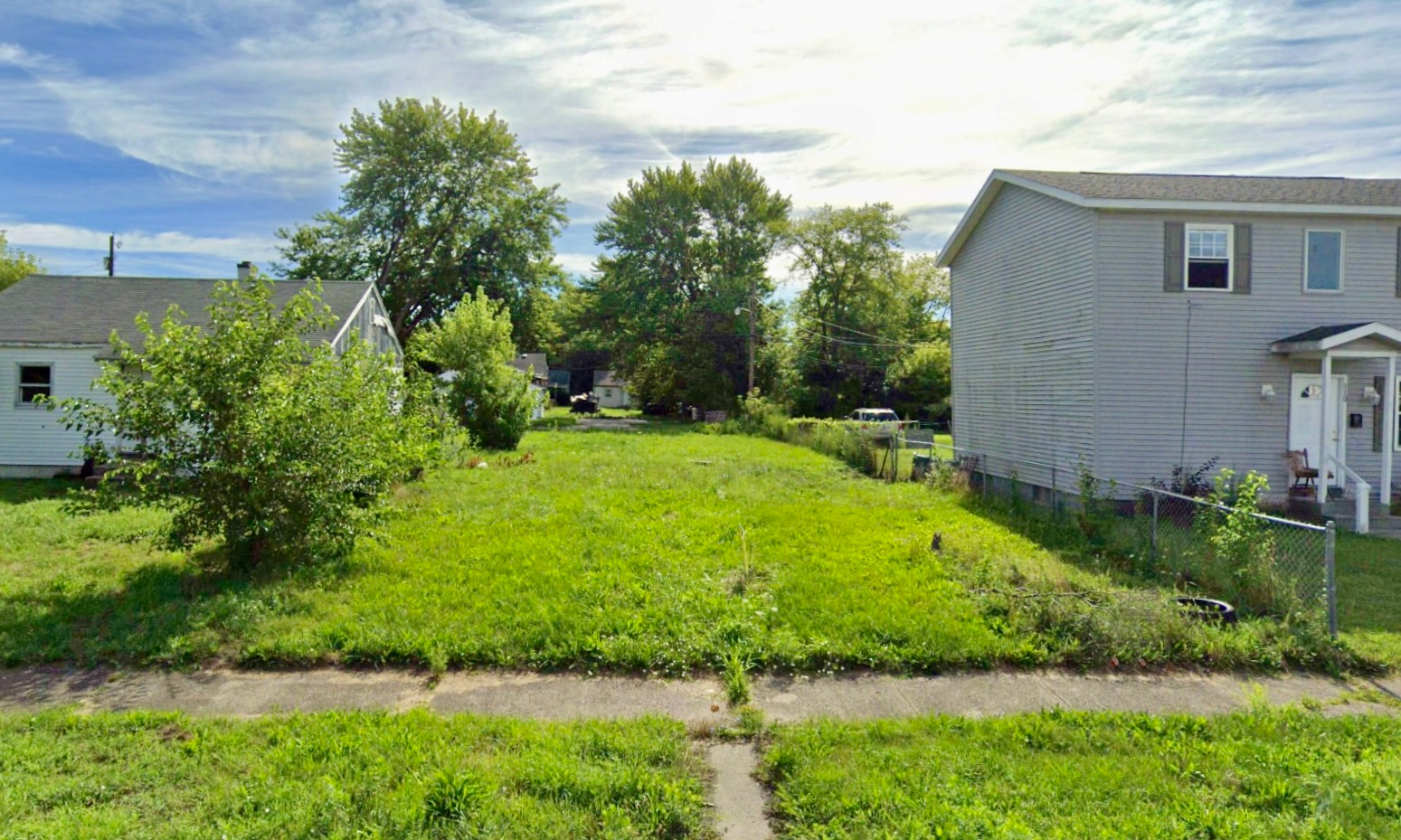 0.12 Ac (37 X 132 Sq ft.) Large Residential City Lot Close to University of Notre Dame
