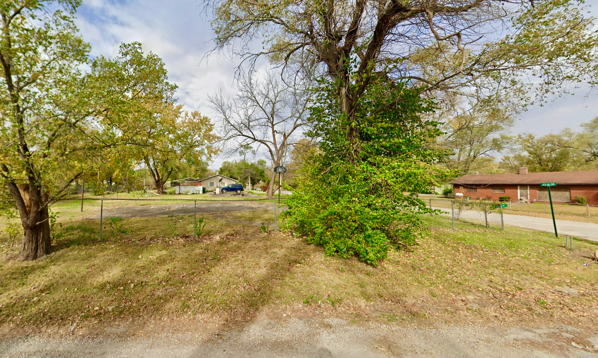 65 X 110  Sq ft. City Lot close to Downtown St. Louis