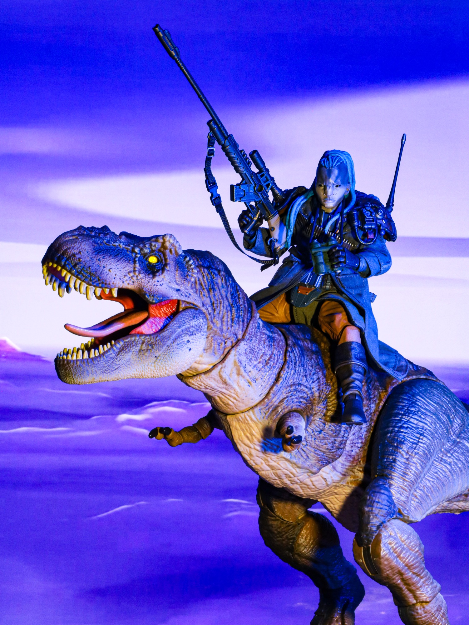 Figure Friday: Cosmic Legions: OxKrewe, Book One - Thraxxon Review