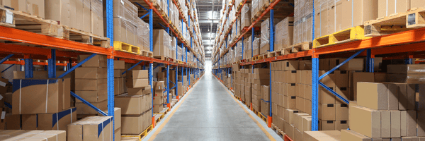 Which sectors best benefit from a 3PL?