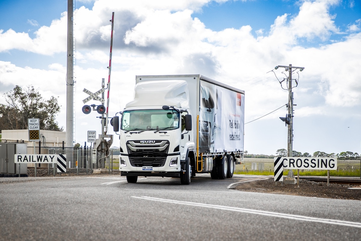 Isuzu Truck Recall 2025-2026: Power Steering Defect Affects 1301 Vehicles (2026)