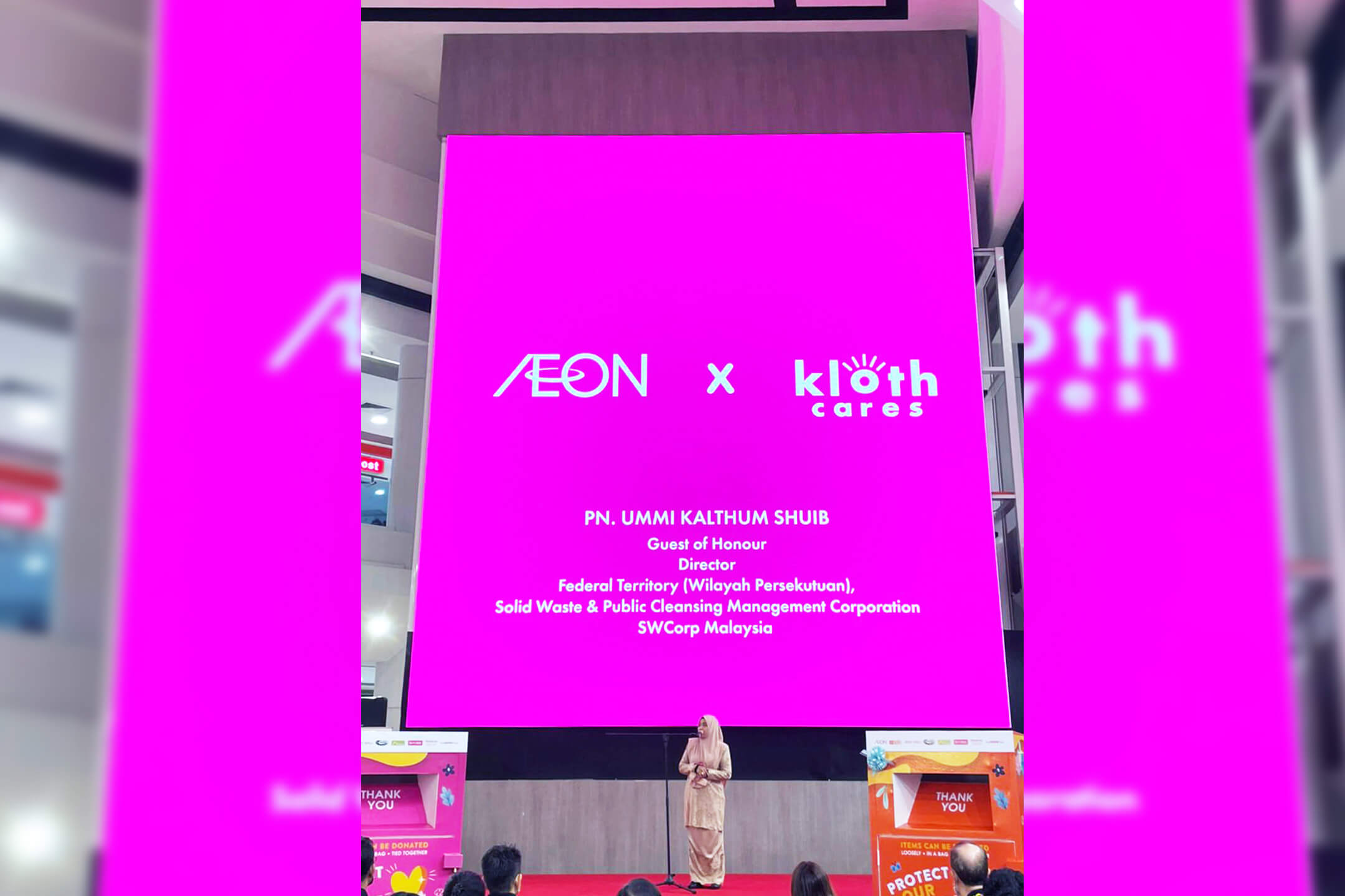 Indoor LED Screen at AEON Alpha Angle