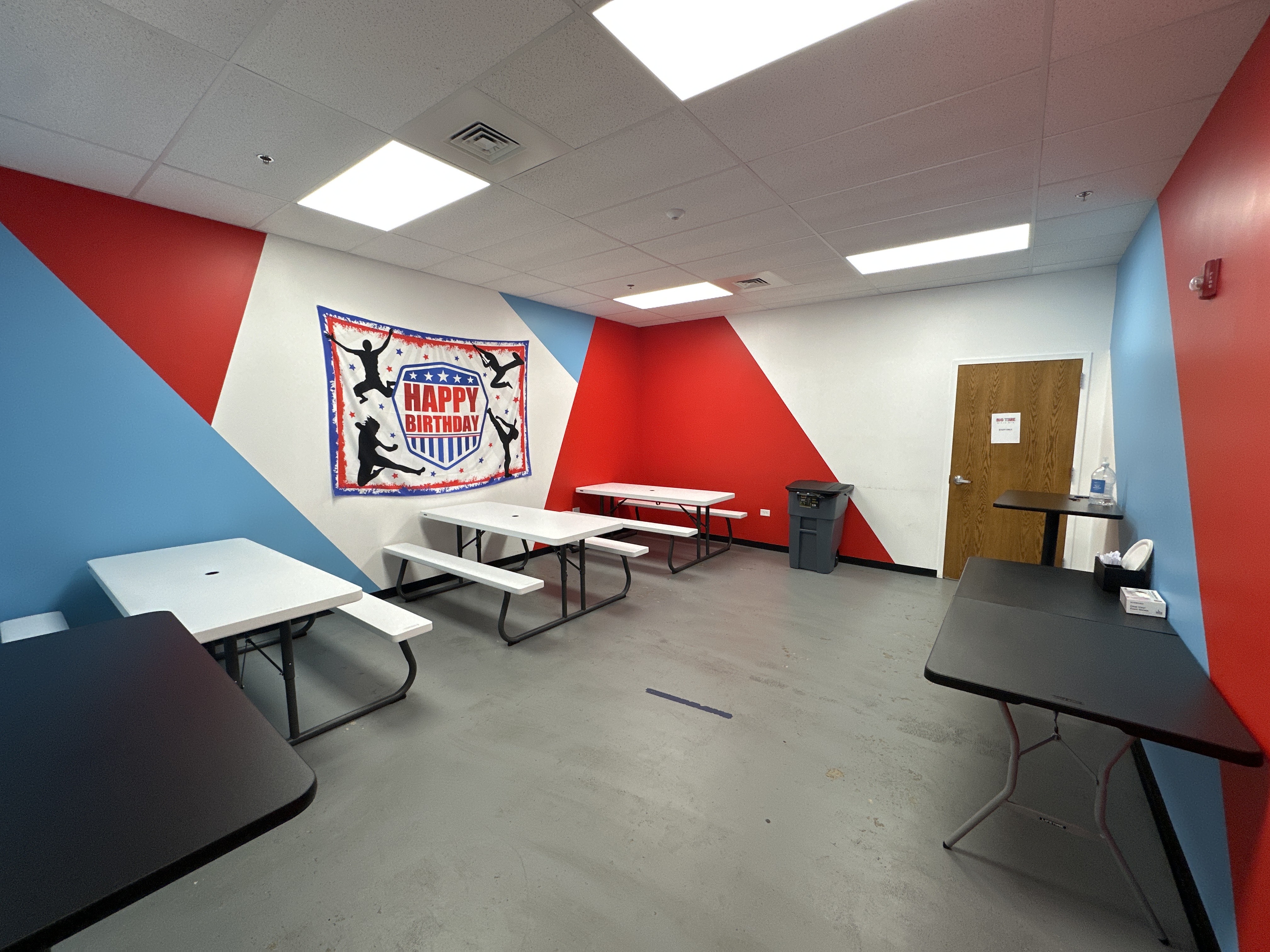 Big Time Ninja party room set up for a birthday celebration